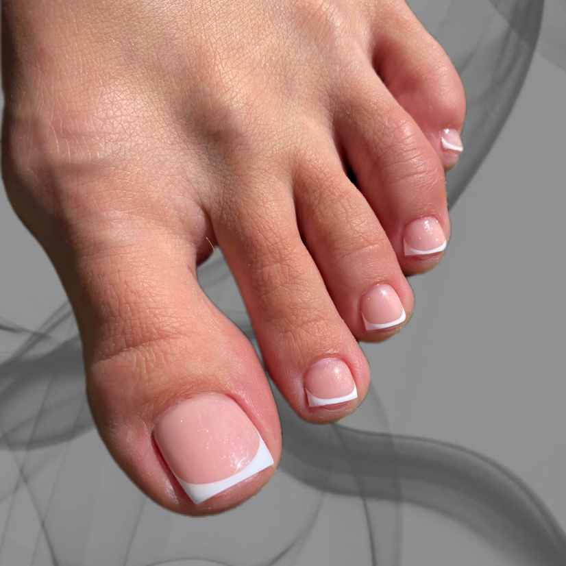 Smart педикюр с покрытием Френч