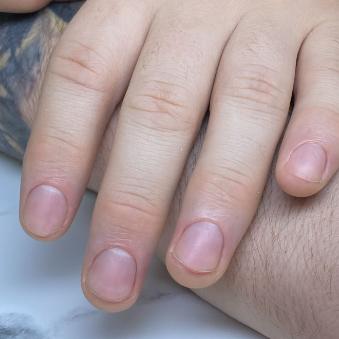 Маникюр мужской