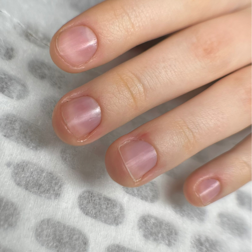 Маникюр без покрытия