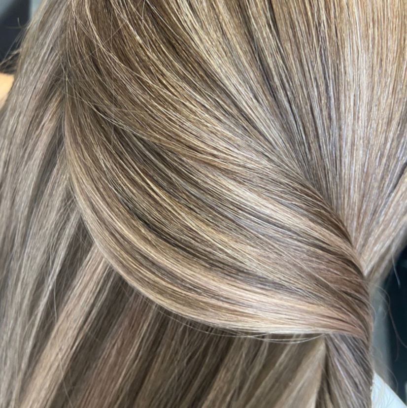 Сложное окрашивание  (волосы средней длинны)