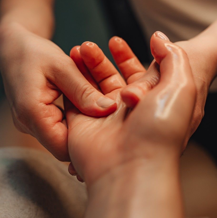 Массаж кистей