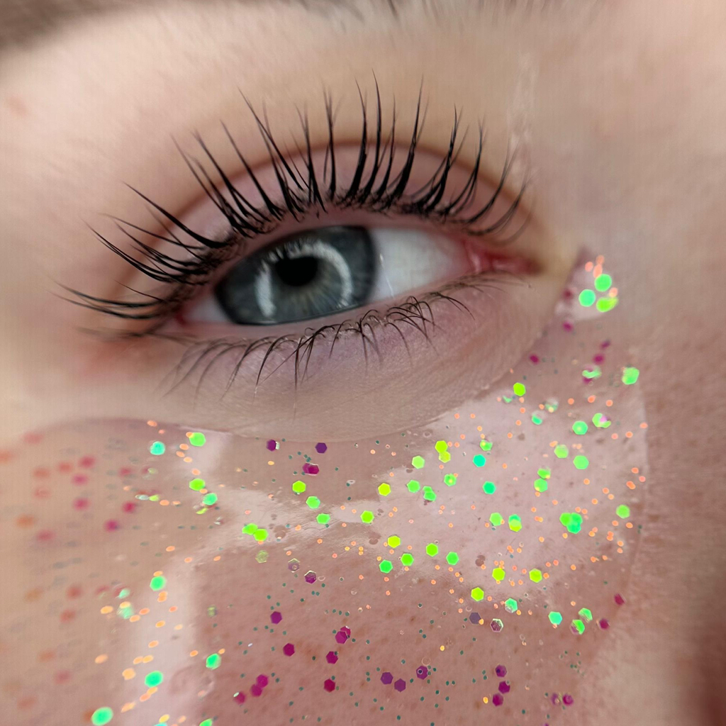 Ламинирование ресниц + оформление бровей