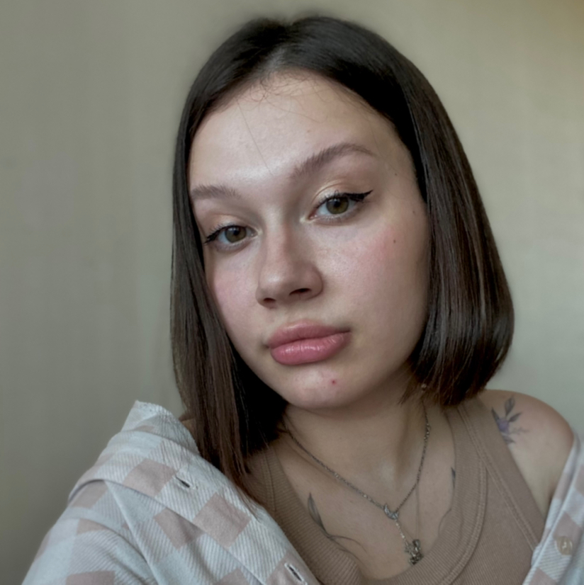 Анастасия Максимова