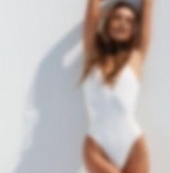 Бикини глубокое