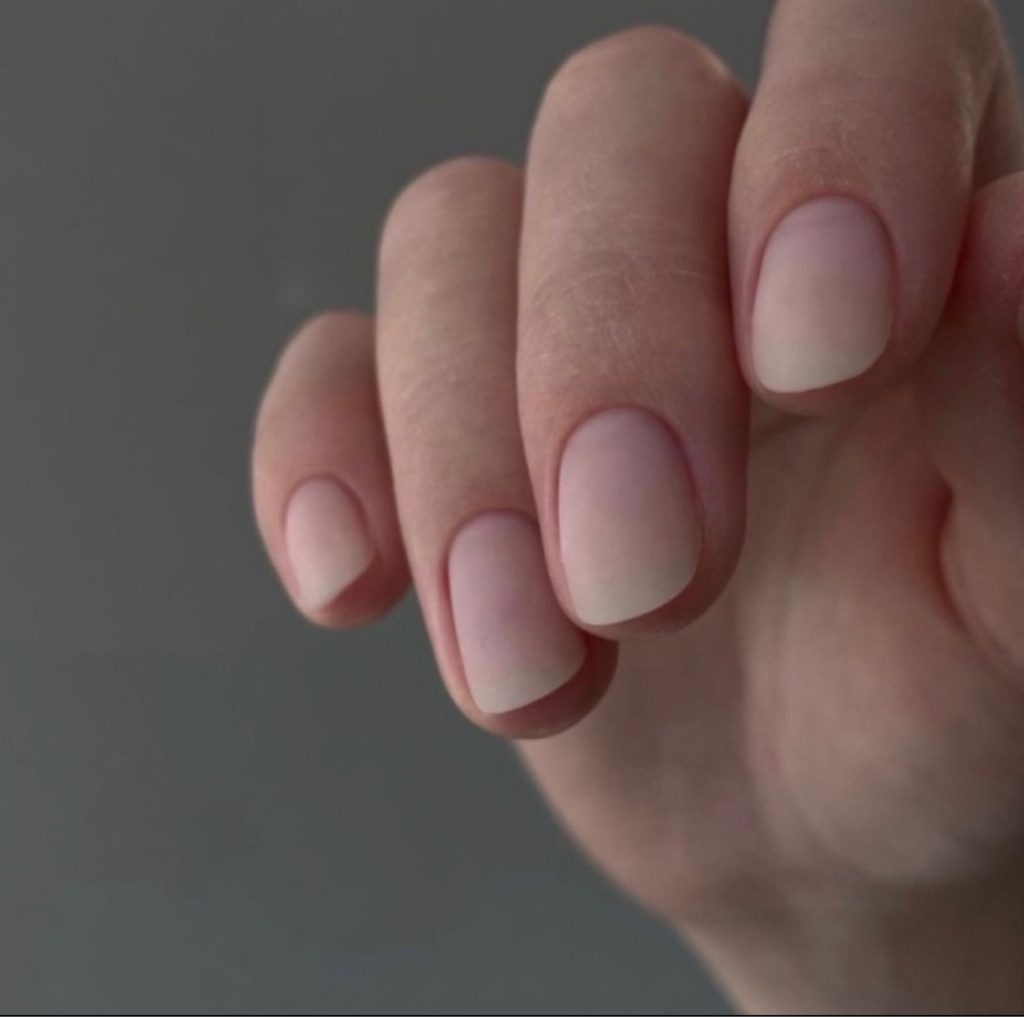Маникюр без покрытия