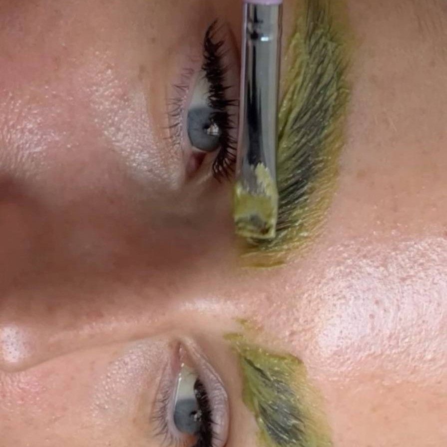 Ламинирование бровей/долговременная укладка/ оформление бровей