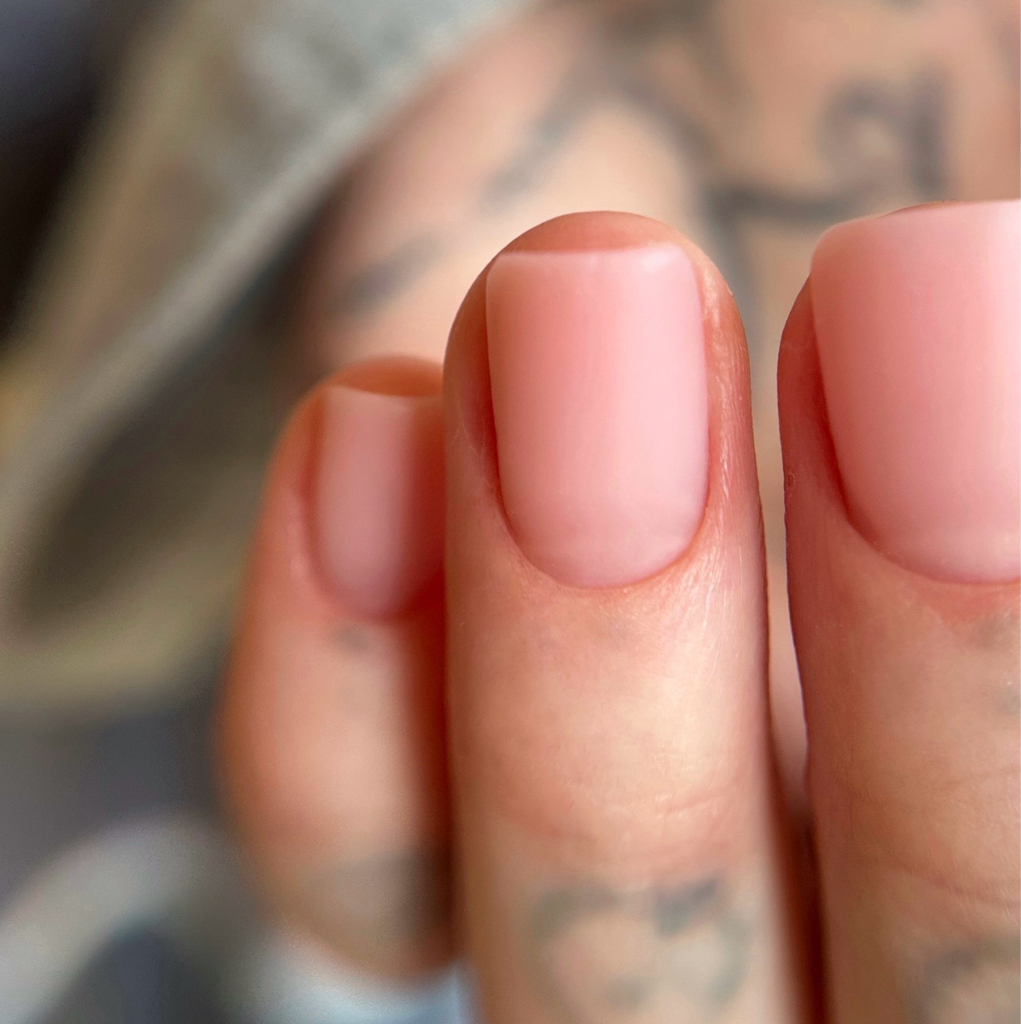 manicure + base leveling + no design / simple design