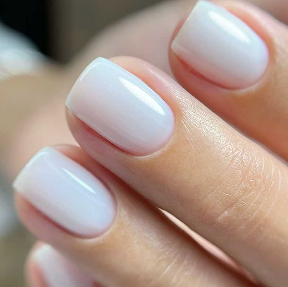 Маникюр + однотонное покрытие