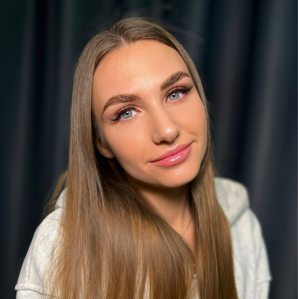 Долговременная укладка+коррекция+окрашивание бровей