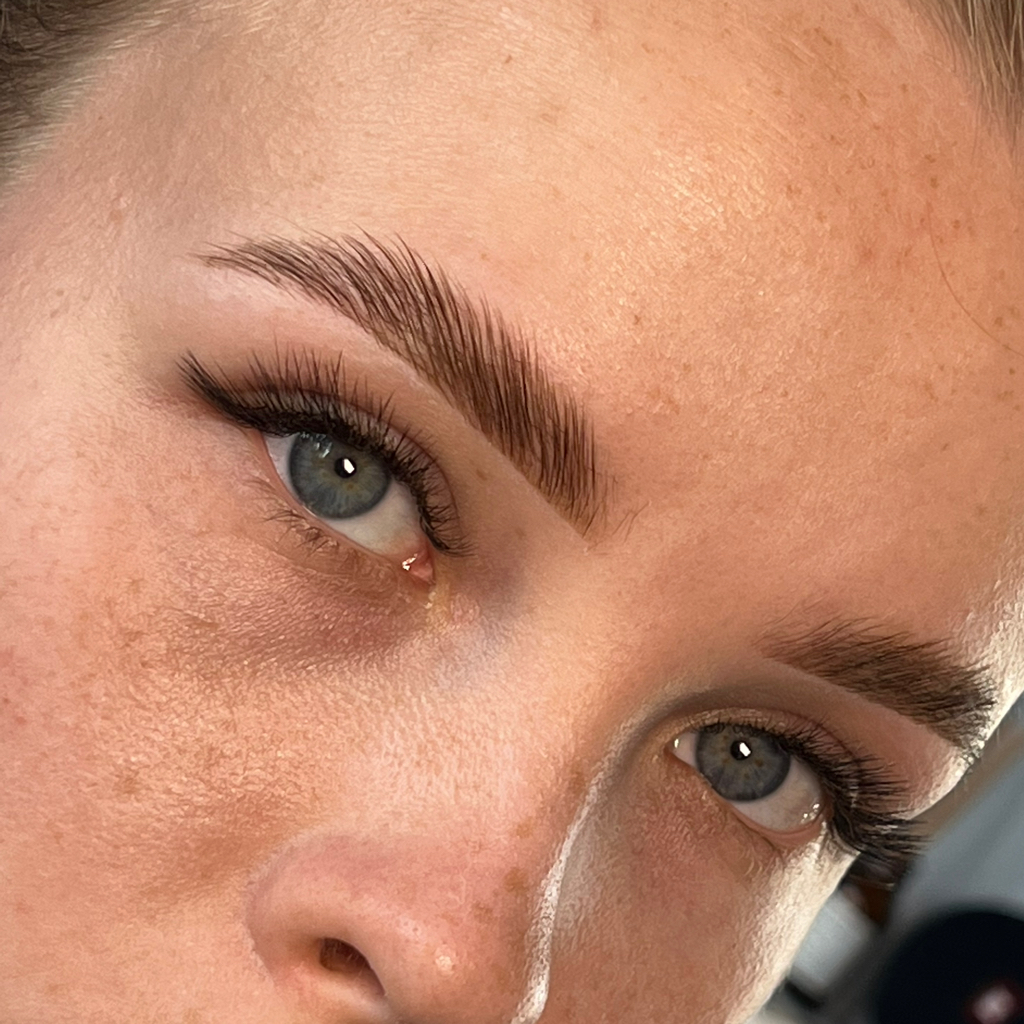 Укладка+коррекция и окрашивание