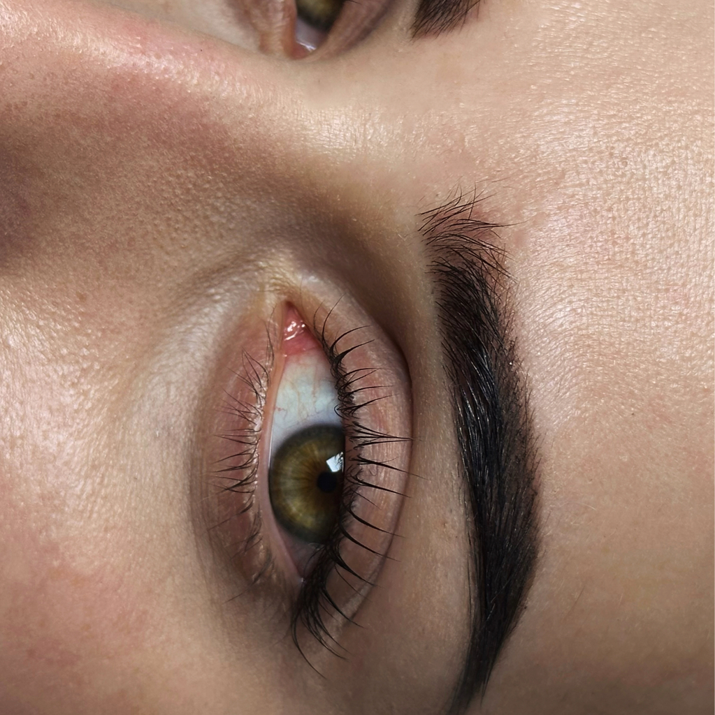 Ламинирование ресниц