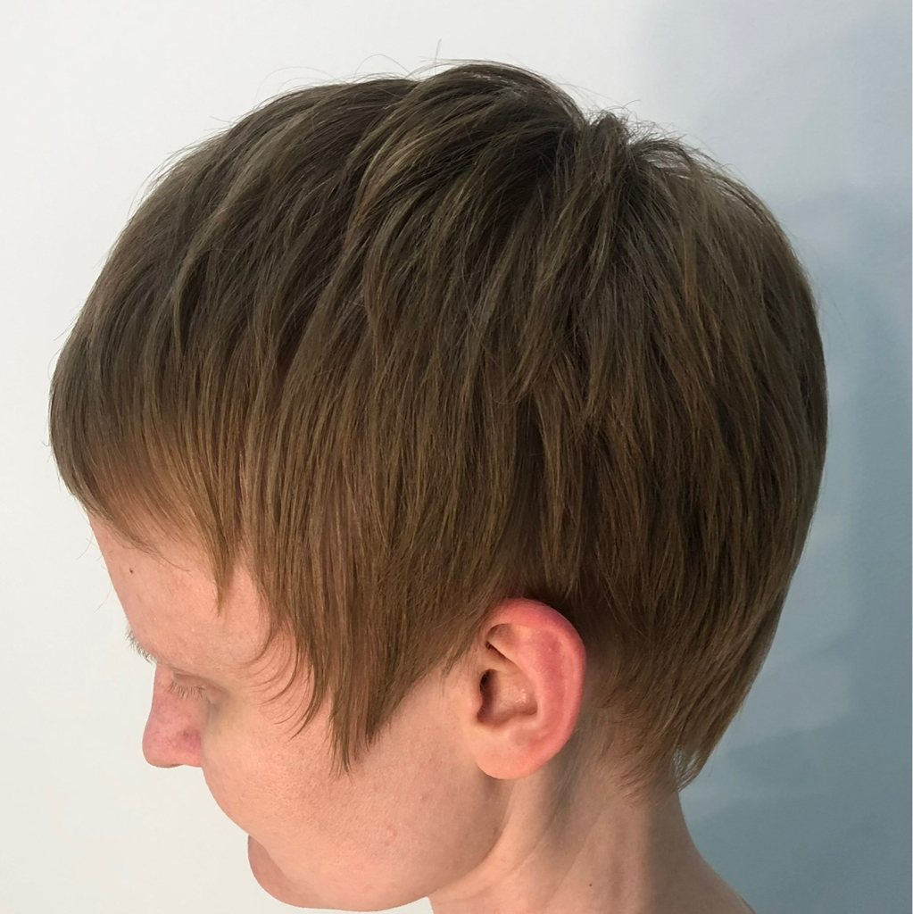 Укладка на коротких волосах.