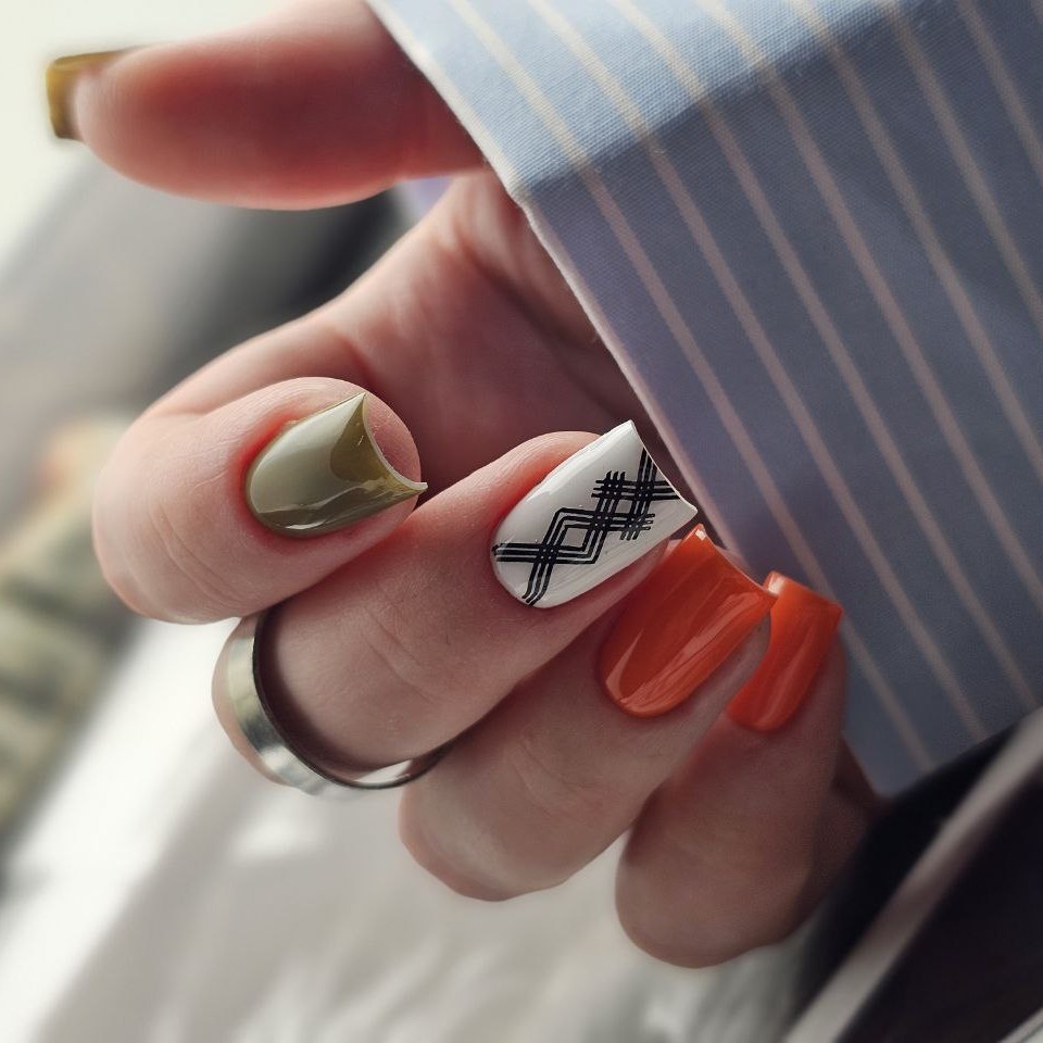 Комплекс " Комбинированый маникюр и дизайн ". Топ-мастер.