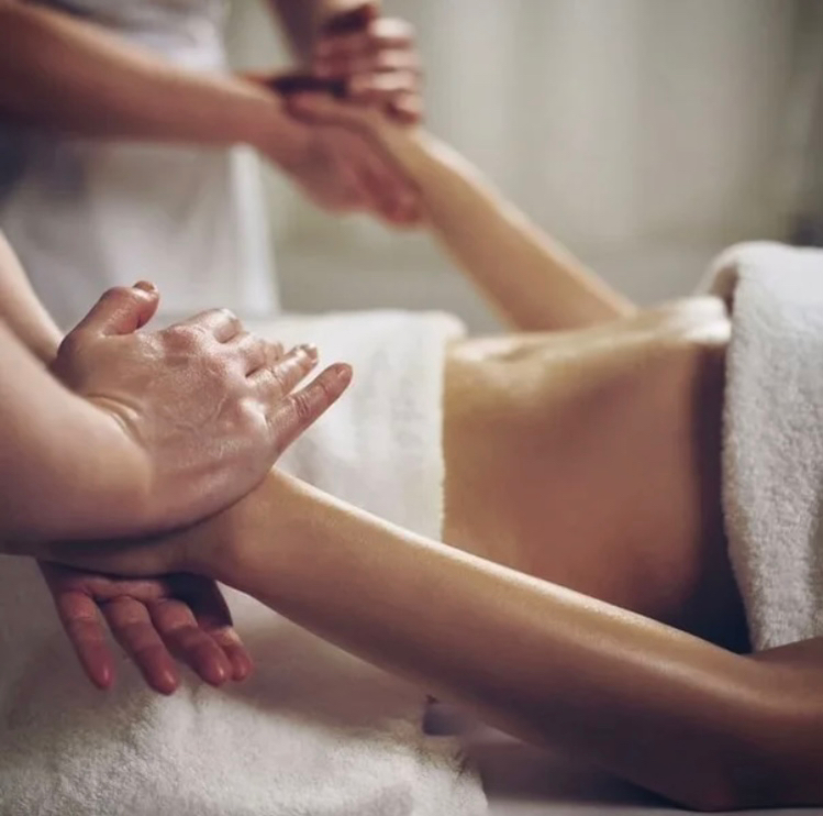 Массаж в 4 руки (60 мин)