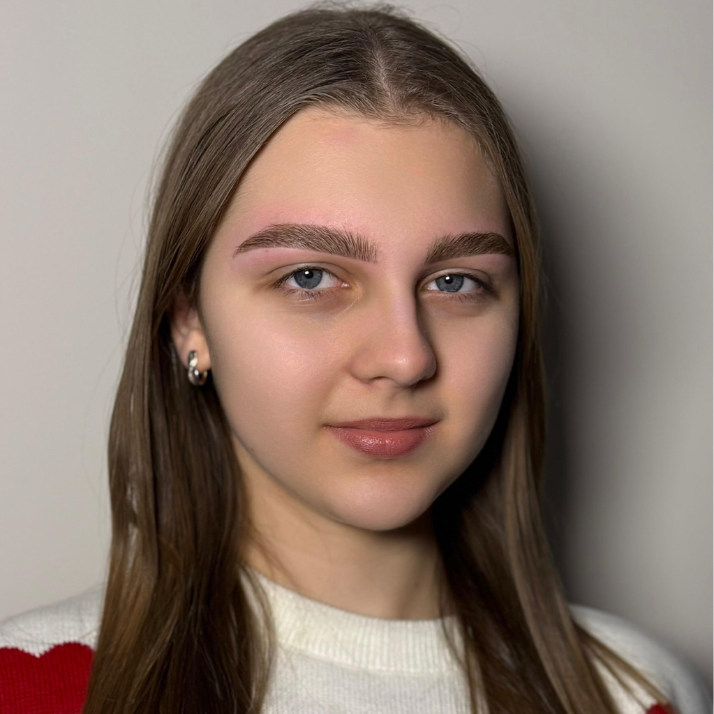 Коррекция бровей