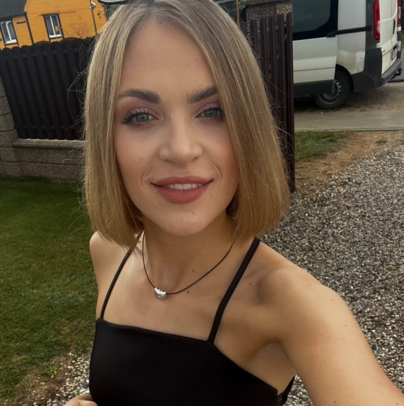 Алина