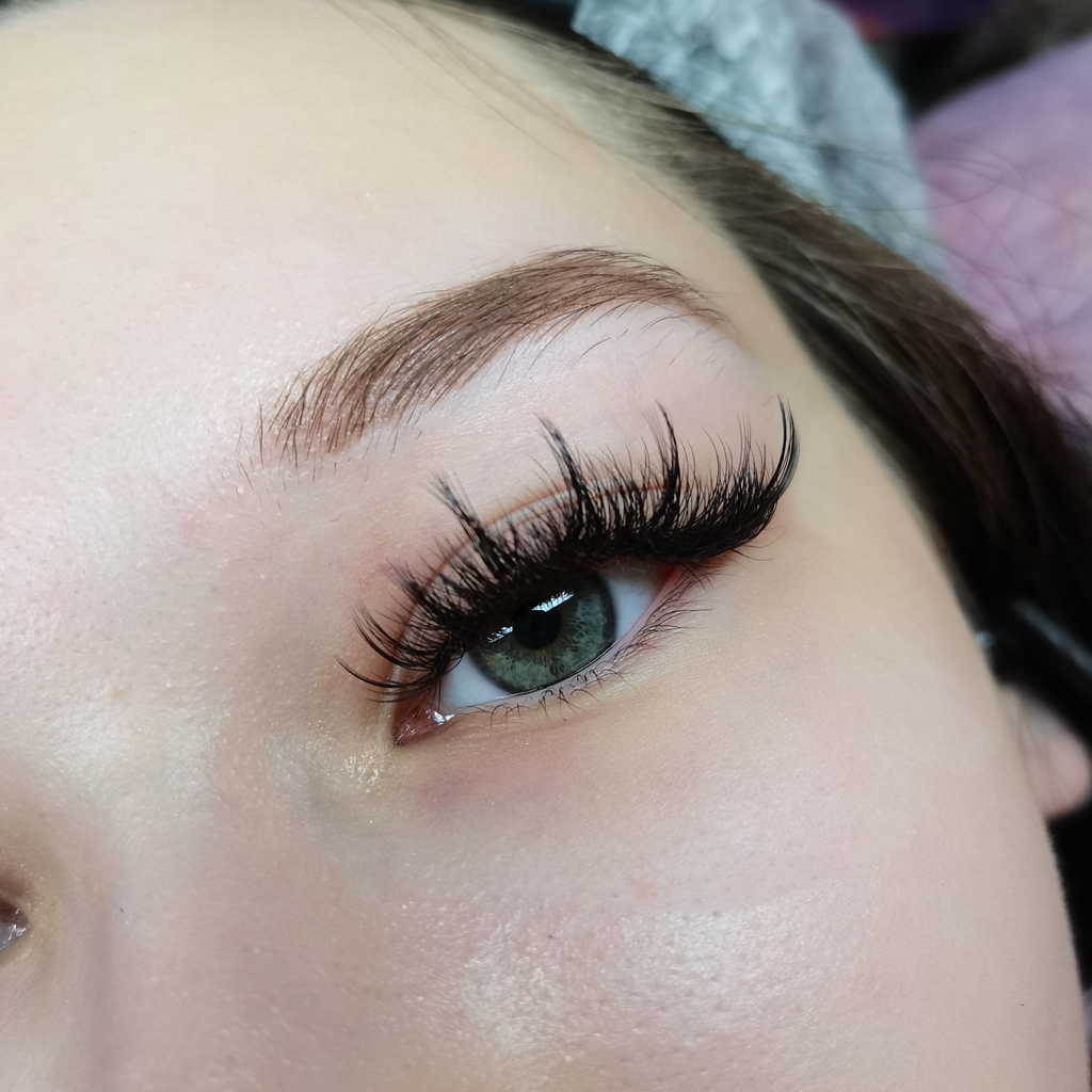 LED-наращивание ресниц объем 4-5D