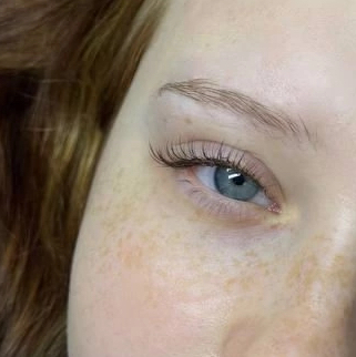 Наращивание ресниц «Классика»