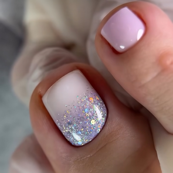 Педикюр Экспресс( только пальчики с покрытием) снятие входит