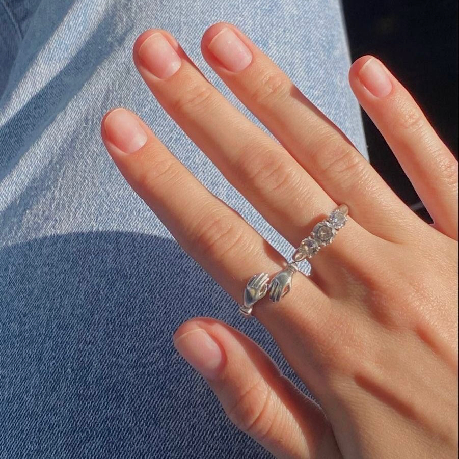 Маникюр без покрытия (обработка кутикулы и валиков)