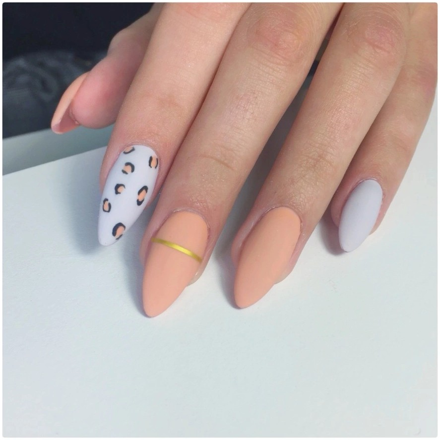 Маникюр с покрытием гель-лак