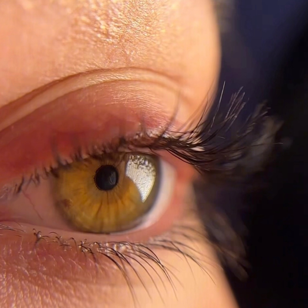 Ламинирование ресниц + окрашивание