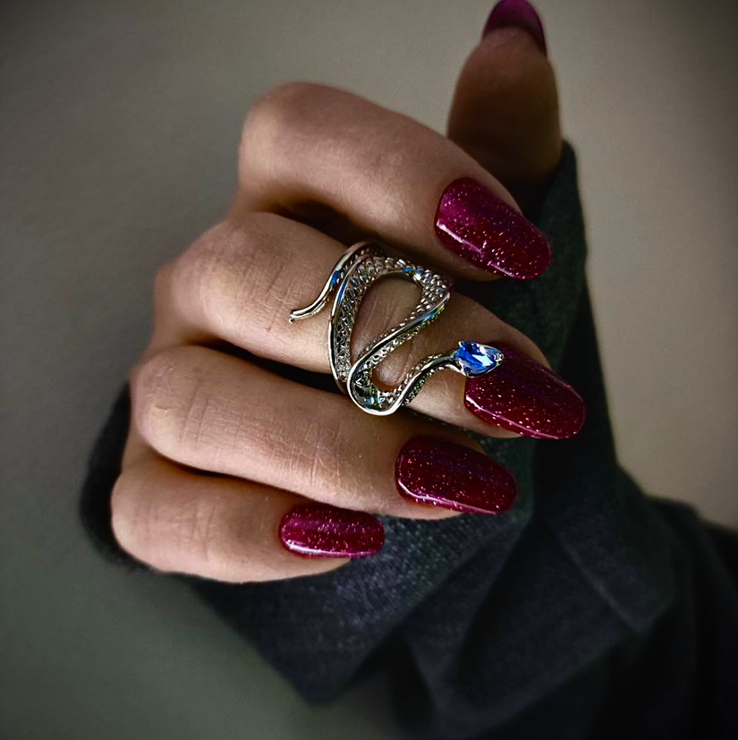 Наращивание ногтей