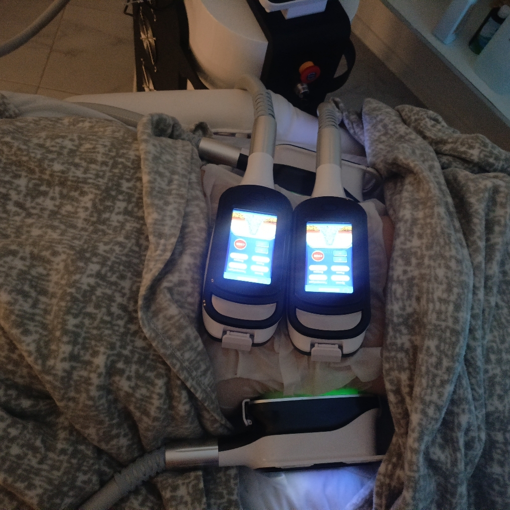 Комплекс Экспресс похудение ручной 90 (криолиполиз 8 зон + RF-лифтинг+кавитация+ручной микс массаж 90 минут)