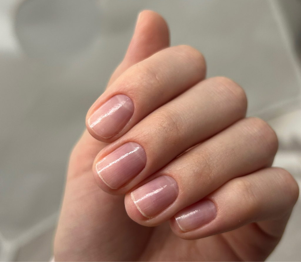 Гигиенический маникюр (полировка ногтевой пластины + покрытие лаком)
