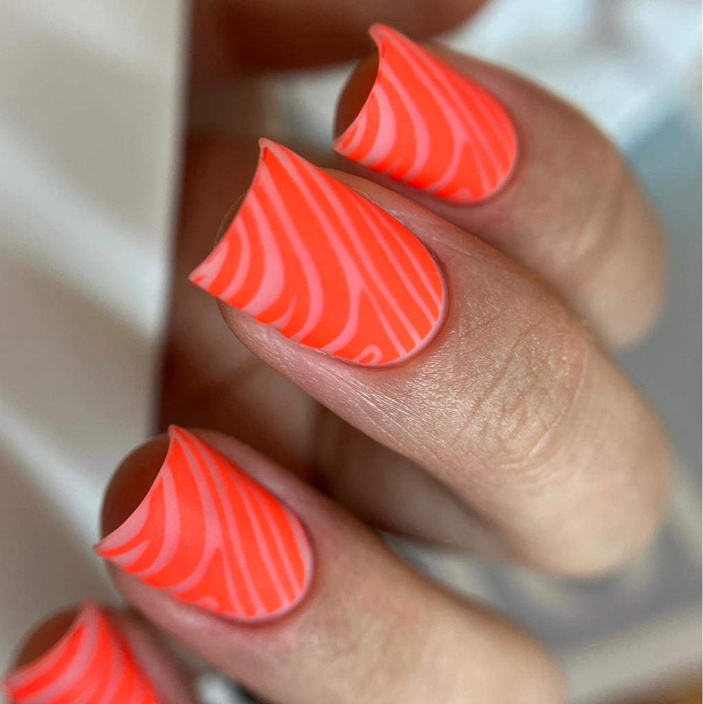 Маникюр с покрытием + укрепление