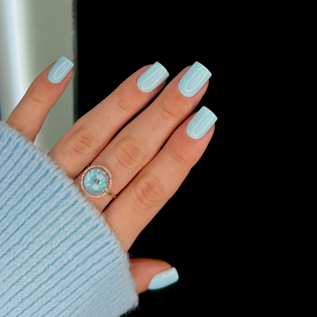 Маникюр с покрытием гель-лак