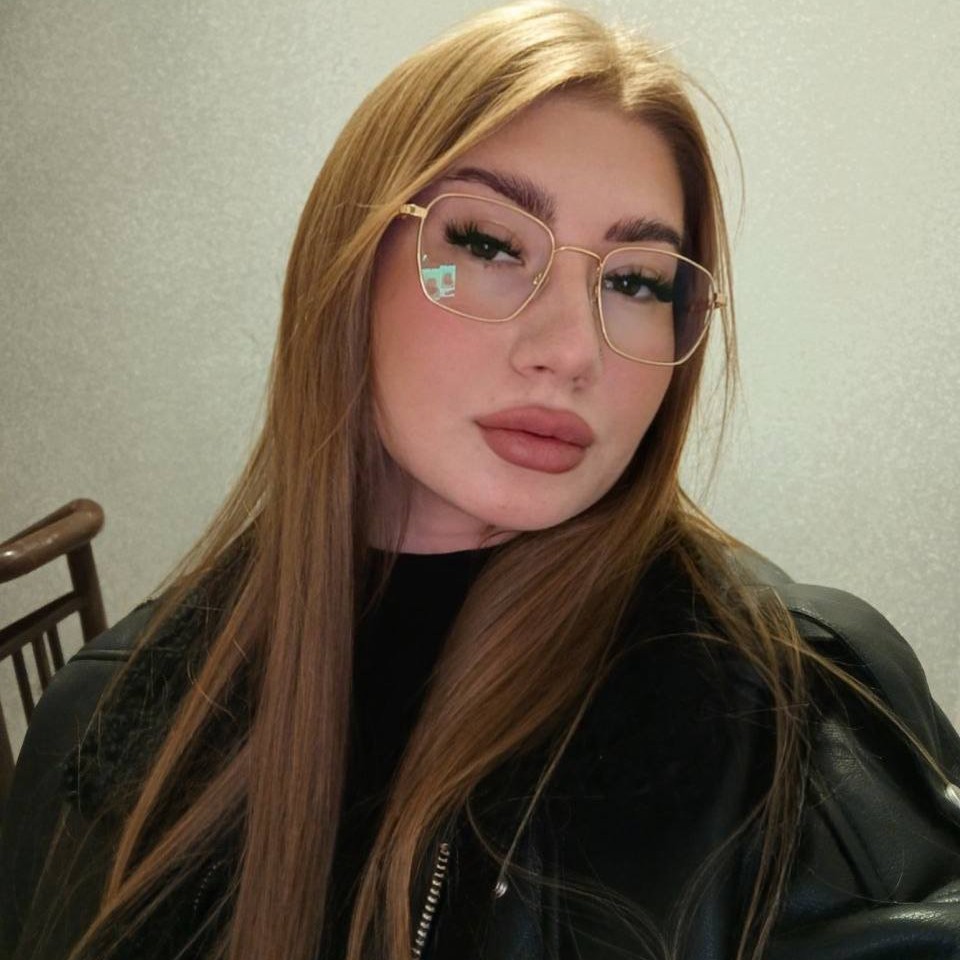 Романова Валерия