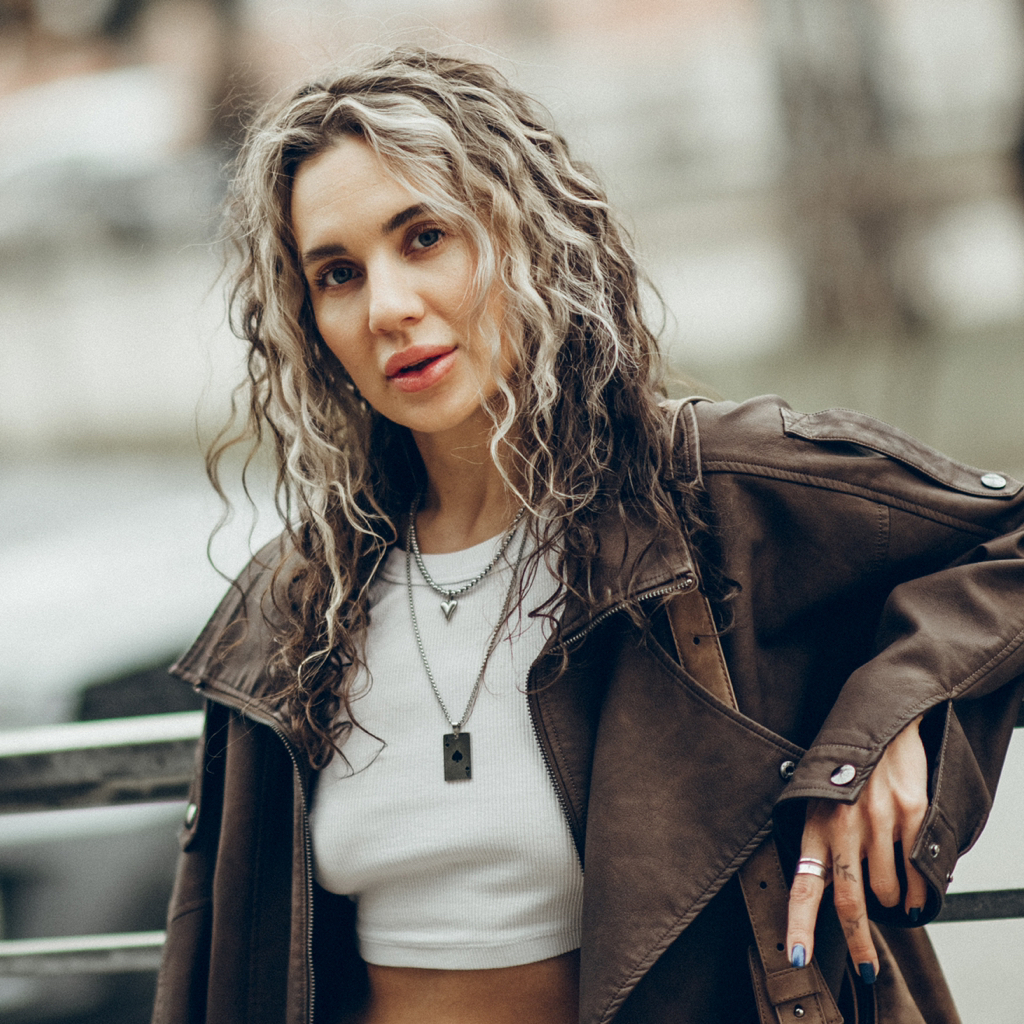 Александра