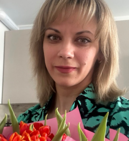 Nail Stylist Анастасия мастер Маникюра