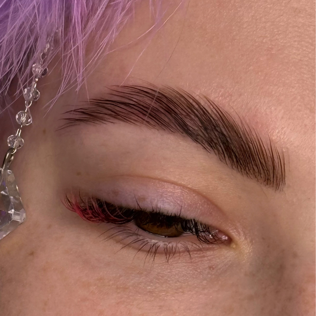 Ламинирование бровей