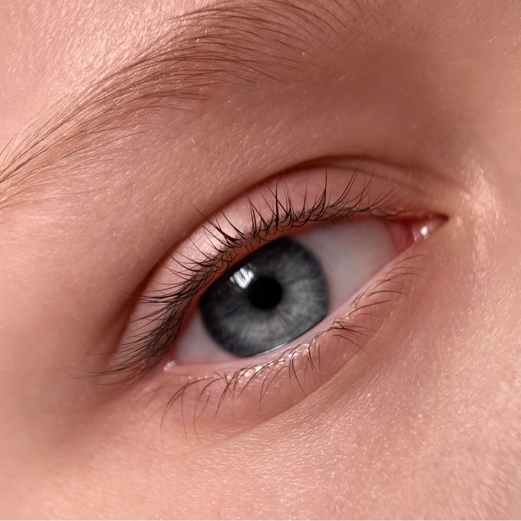 Окрашивание ресниц