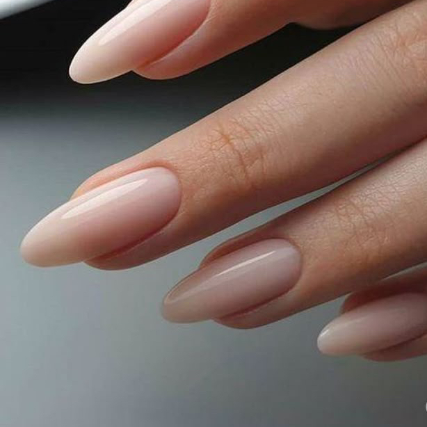 Коррекция ногтей ( средняя длина)