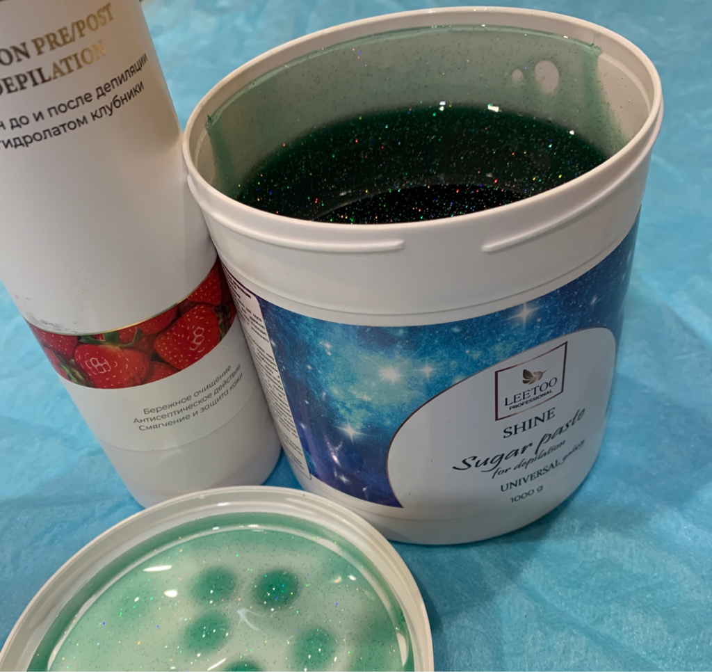 Глубокое бикини