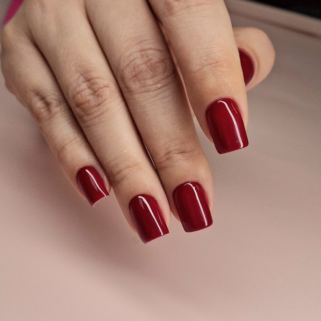 Комплекс 1
(снятие,маникюр,покрытие)