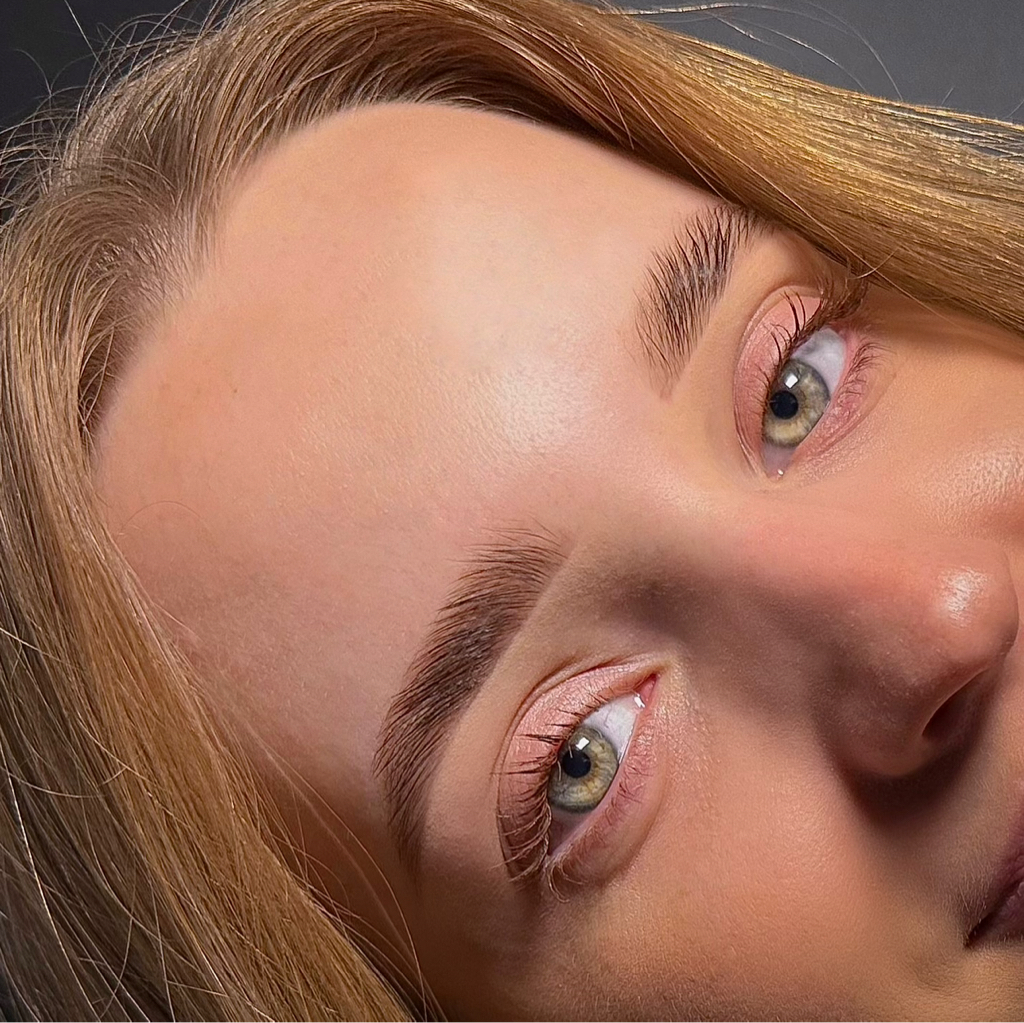 Долговременная укладка - архитектура | ламинирование | коррекция | окрашивание.  Уход в подарок!