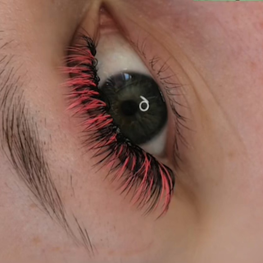 + Цветные ресницы и коричневые