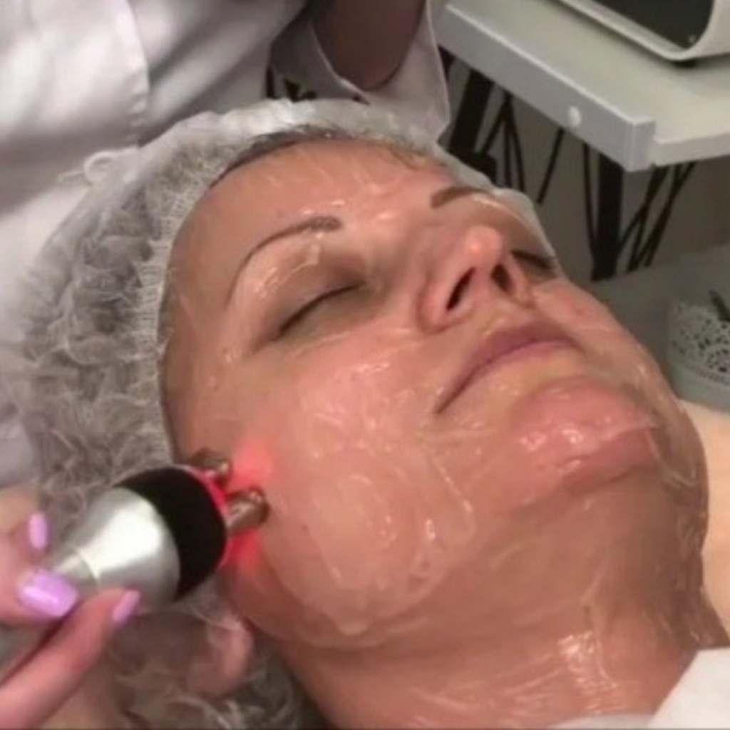 РФ лифтинг + микротоки + пилинг