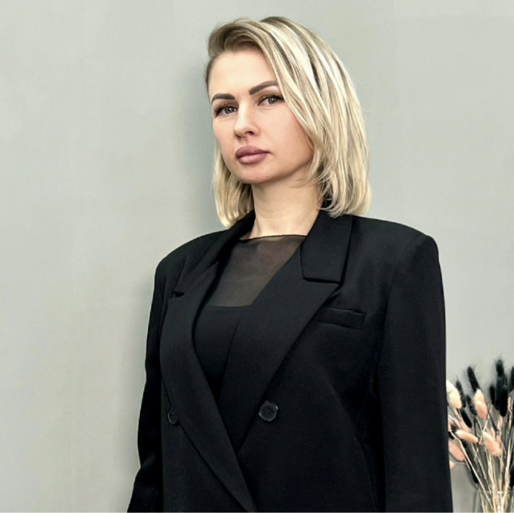 Хмельницкая Лилия
