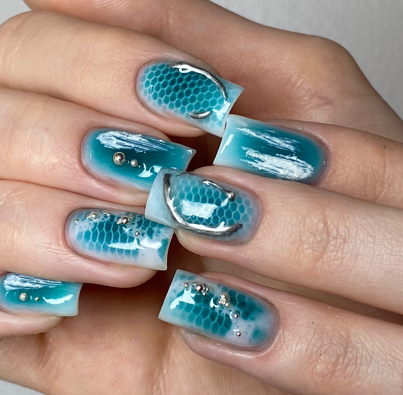 Коррекция ногтей