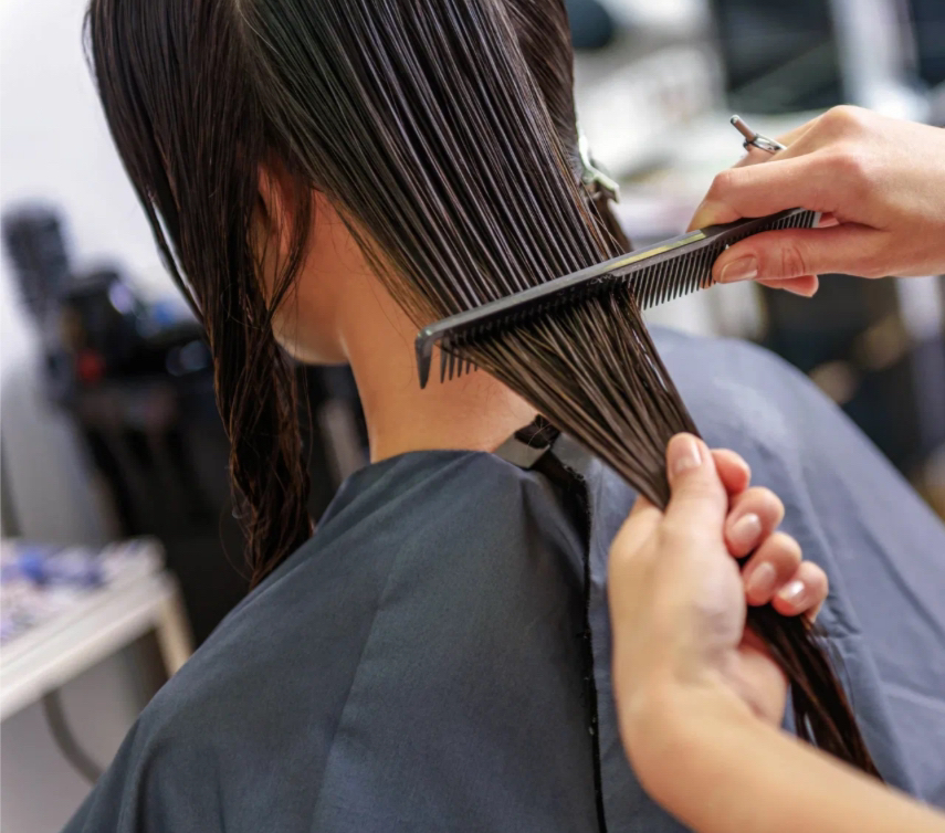 Стрижка женская