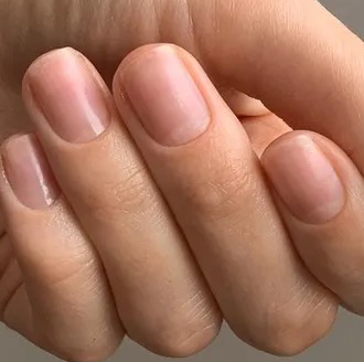 Маникюр без покрытия