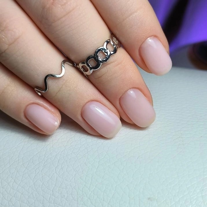 Пакет #2
(маникюр+покрытие базой или однотонное покрытие гель-лаком без дизайна (без укрепления)