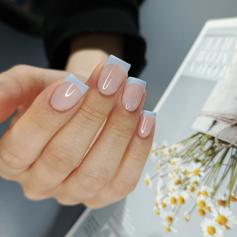 Маникюр с укреплением