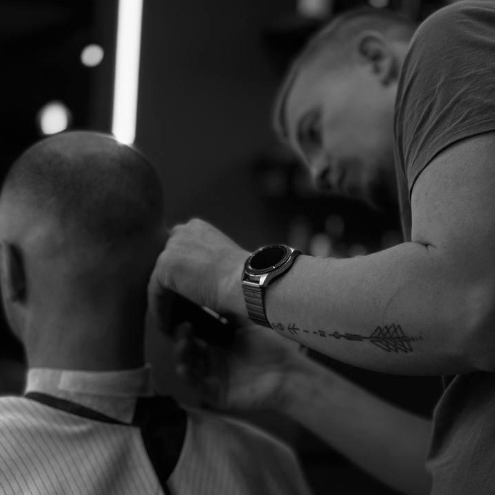 Мужская стрижка Barber