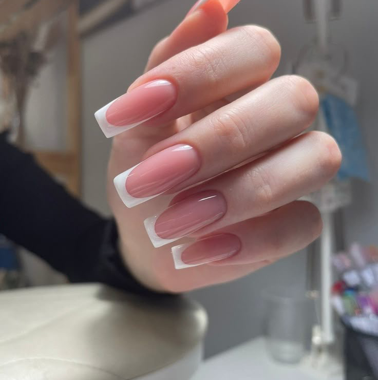 Наращивание ногтей